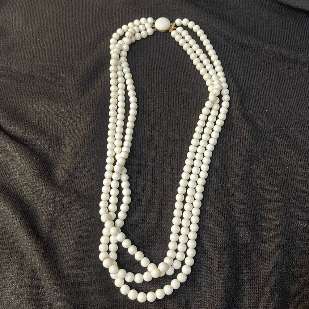 Vintage Costume Pearls circa 1960